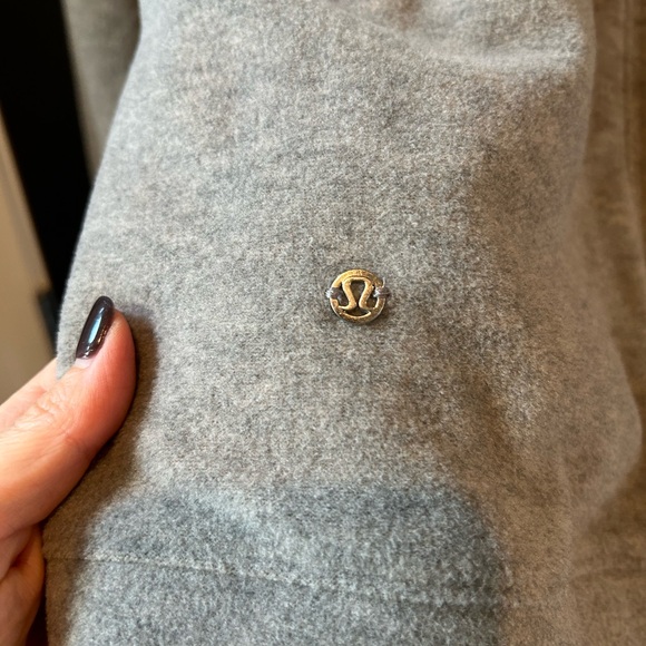 Lululemon Gray Go Forward Pullover Fleece - Picture 7 of 8
